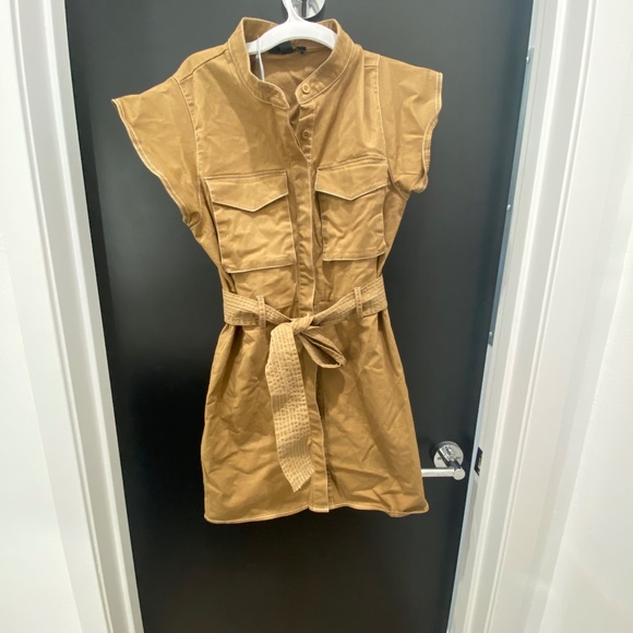 Forever 21 Dresses & Skirts - Forever 21 never worn size M